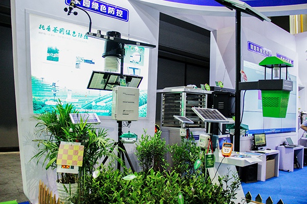 �������r(n��ng)�Gɫ���؅^(q��)