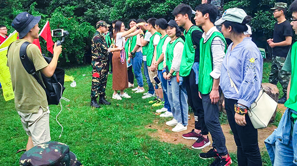 ꐿ��o�@��(ji��ng)�F(tu��n)�(du��)�C�l(f��)��(ji��ng)��