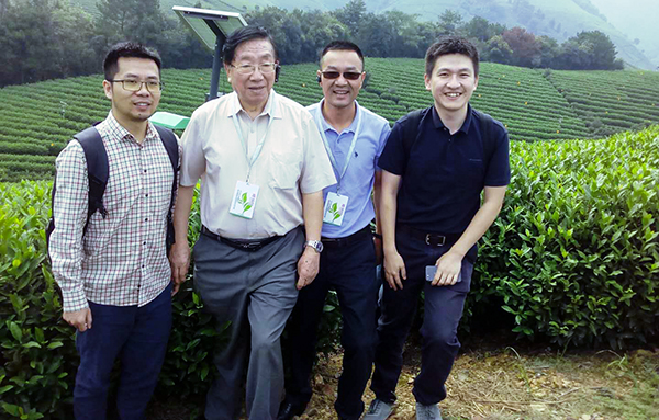 �����Ժʿ�����ꖶ����L����ؽ�(j��ng)���ڲ�@���x����ǰ��Ӱ