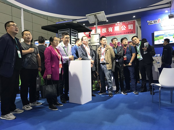 ����ʡֲ��ֲ�z�־��L(zh��ng)����������L(zh��ng)�ν��x�^Ħ��(sh��)��(j��)ƽ�_(t��i)