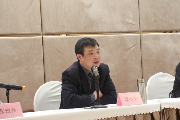 ����ʡֲ��ֲ�zվ��վ�L(zh��ng)�TСƽ