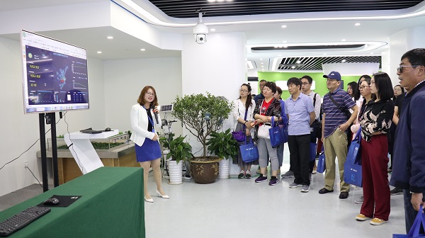 ��Ӗ(x��n)�� (t��ng)ȡ�������r(n��ng)�I(y��)��(w��)�ˆT�v��a(ch��n)���Nһ�w��ģʽ