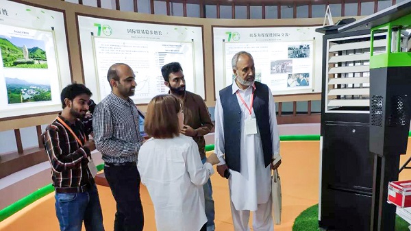 �������r(n��ng)�a(ch��n)Ʒ��������չ�^(q��)