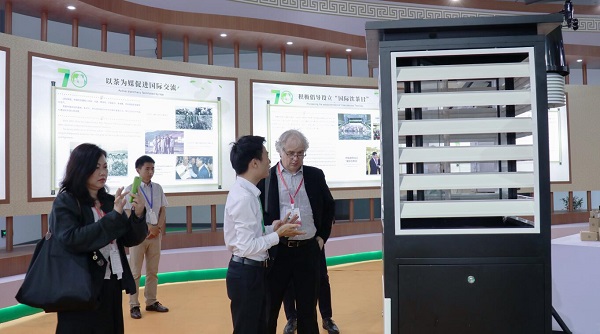 �������r(n��ng)�a(ch��n)Ʒ��������չ�^(q��)