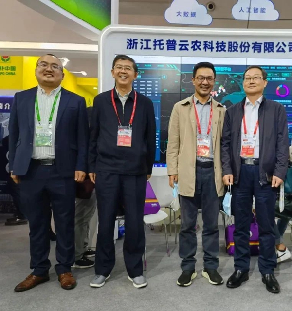 ���Kʡֲ��ֲ�zվ�����Aվ�L(zh��ng)����һ������ï����վ�L(zh��ng)��������W�R�������r(n��ng)չλ