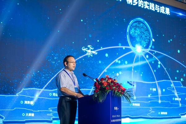 �rǢ���ϣ���(sh��)���r�I(y��)�������������r���������X�i�����}�顰��(sh��)�����r��ͩ�l(xi��ng)�Č��`�c�ɹ��������}���