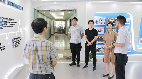 ����d��(zhu��n)�Tһ�и��������r(n��ng)���^(gu��n)�{(di��o)��